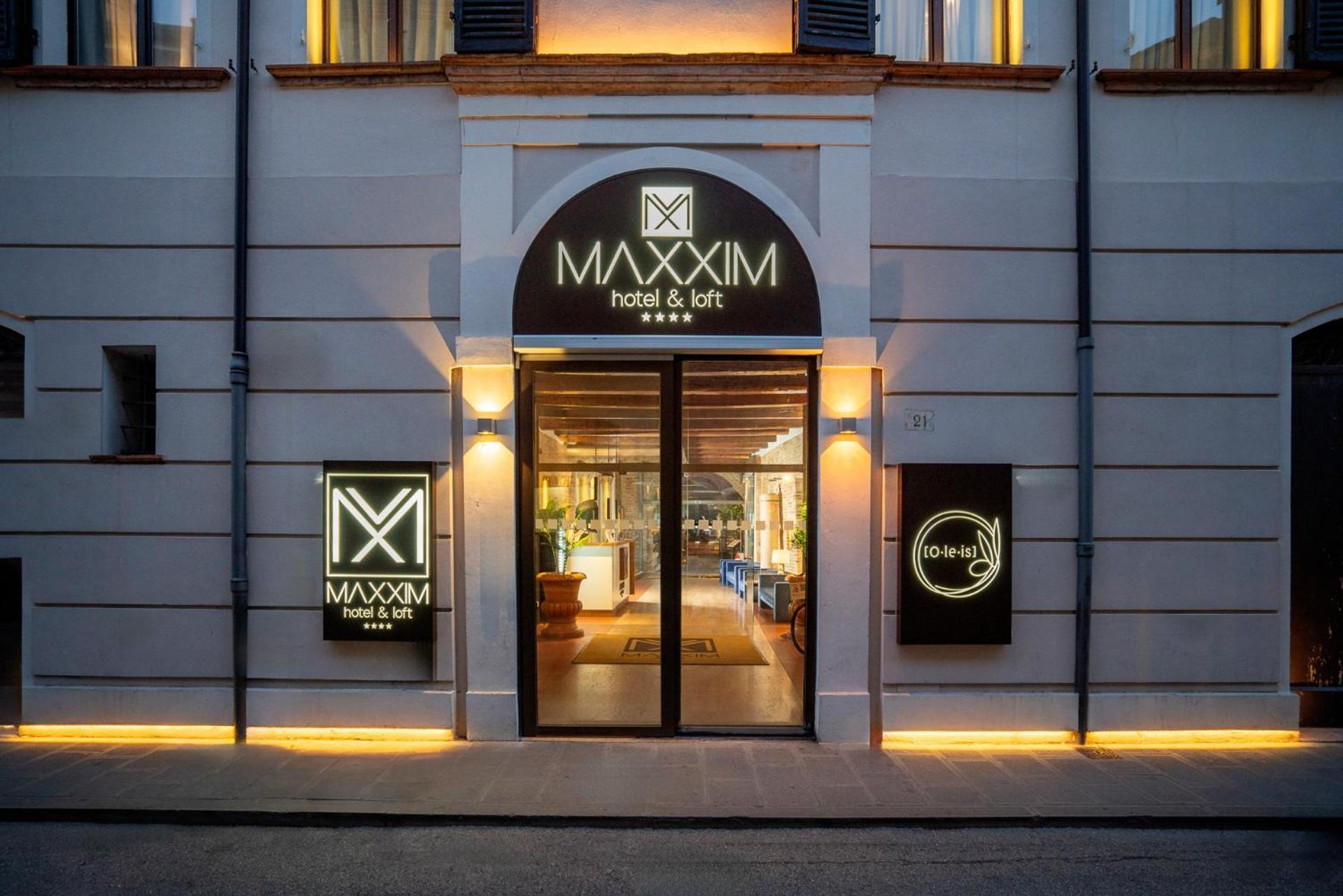 Maxxim Hotel & Loft Ferrara Esterno foto