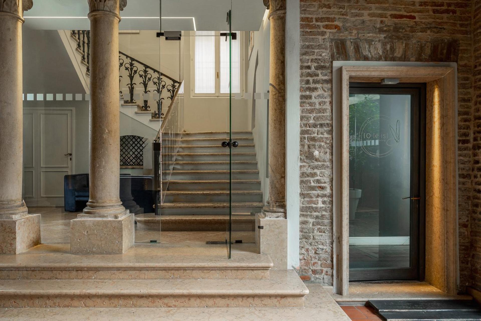 Maxxim Hotel & Loft Ferrara Esterno foto